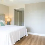 Bristol Plaza Motel