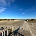 Beach Colony Motel