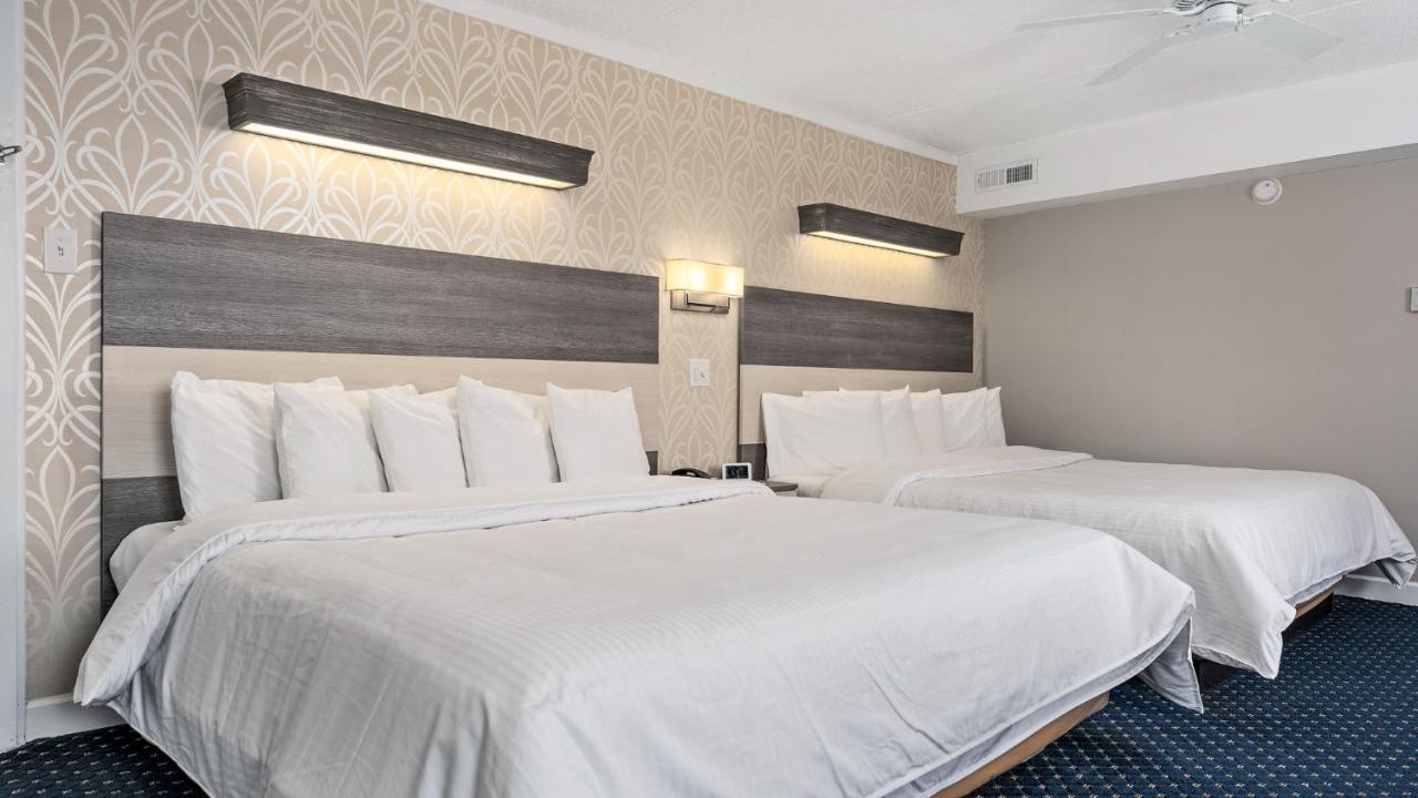 Hotel Adventurer Oceanfront