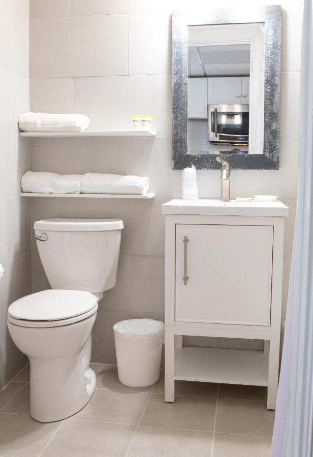 Bristol Plaza 3*