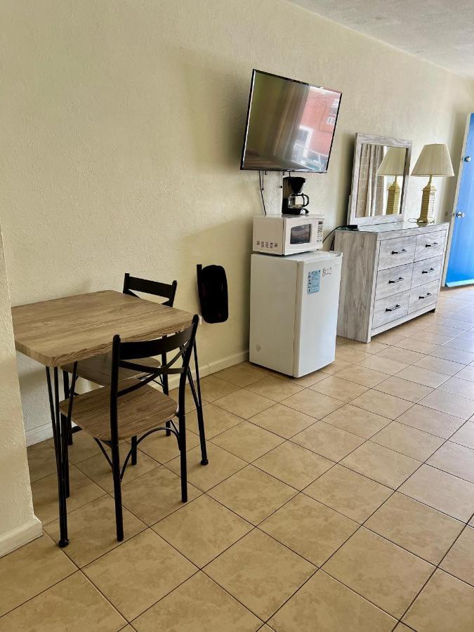 Motel Colony