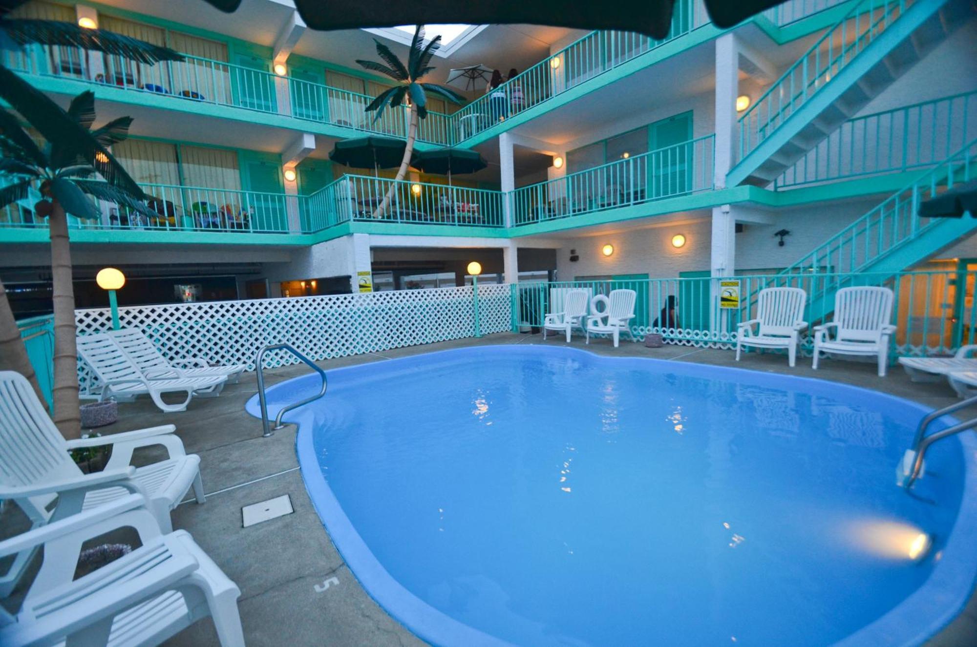 Motel Sea Scape