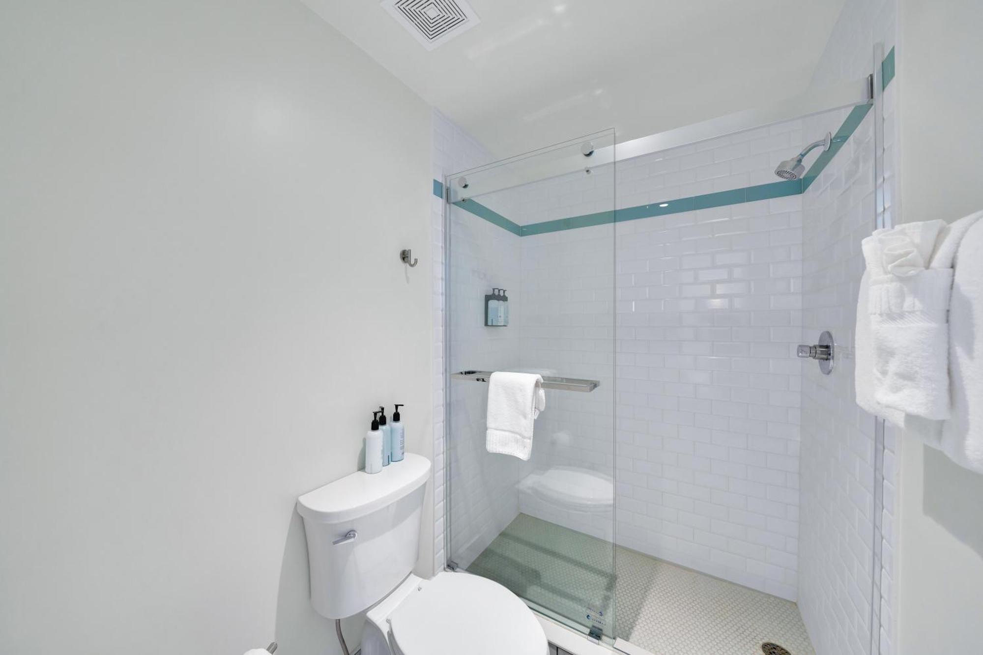 Madison Hotel 3*