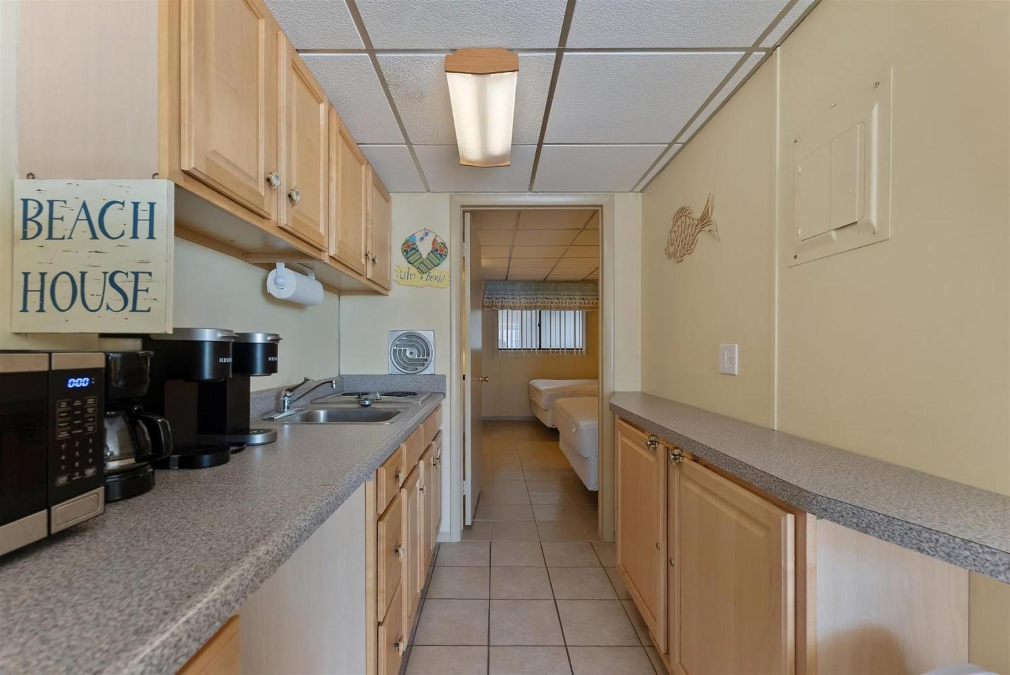 404 E Denver Ave, Unit 216 Apartment