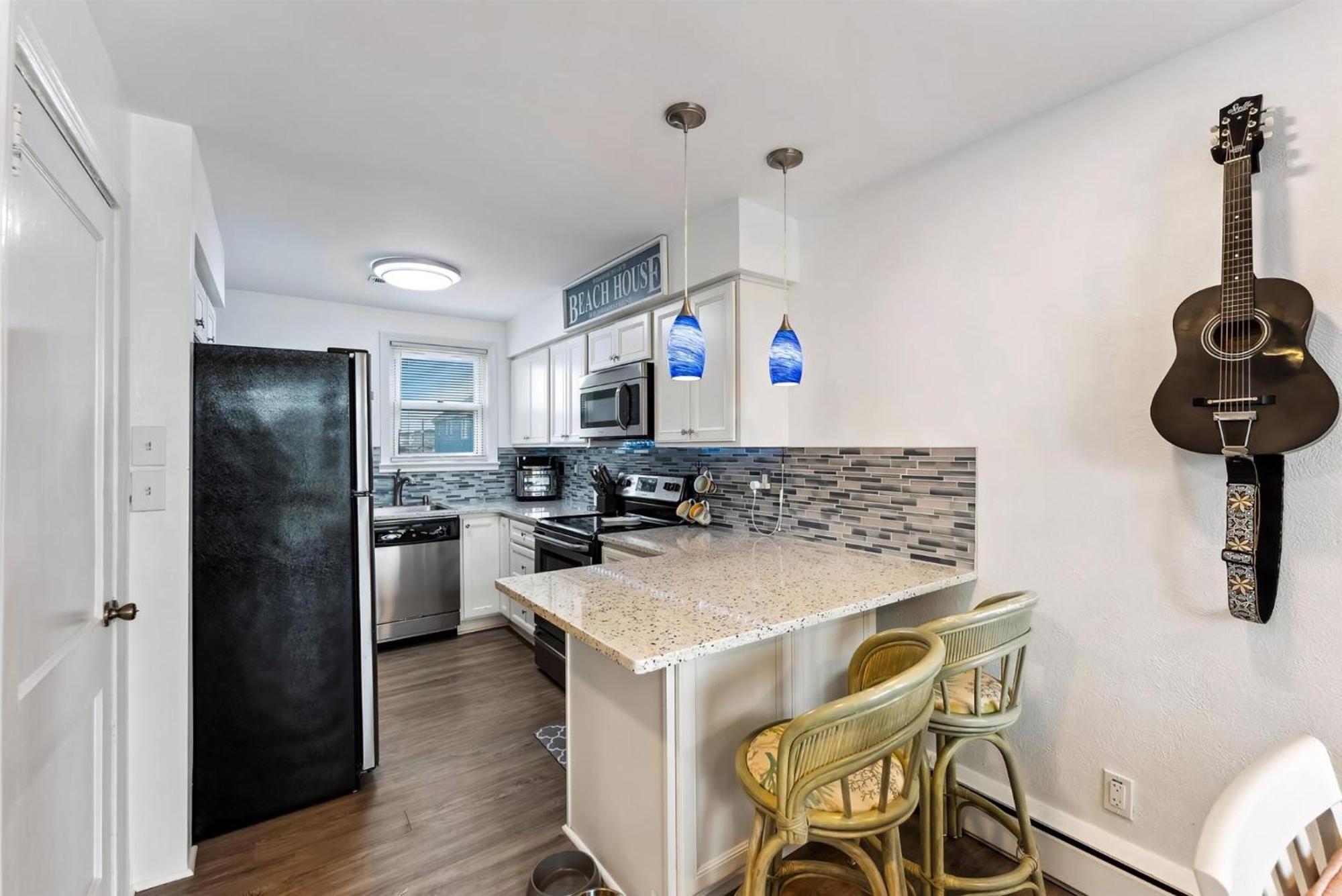 307 E Crocus Rd, Unit B Apartment