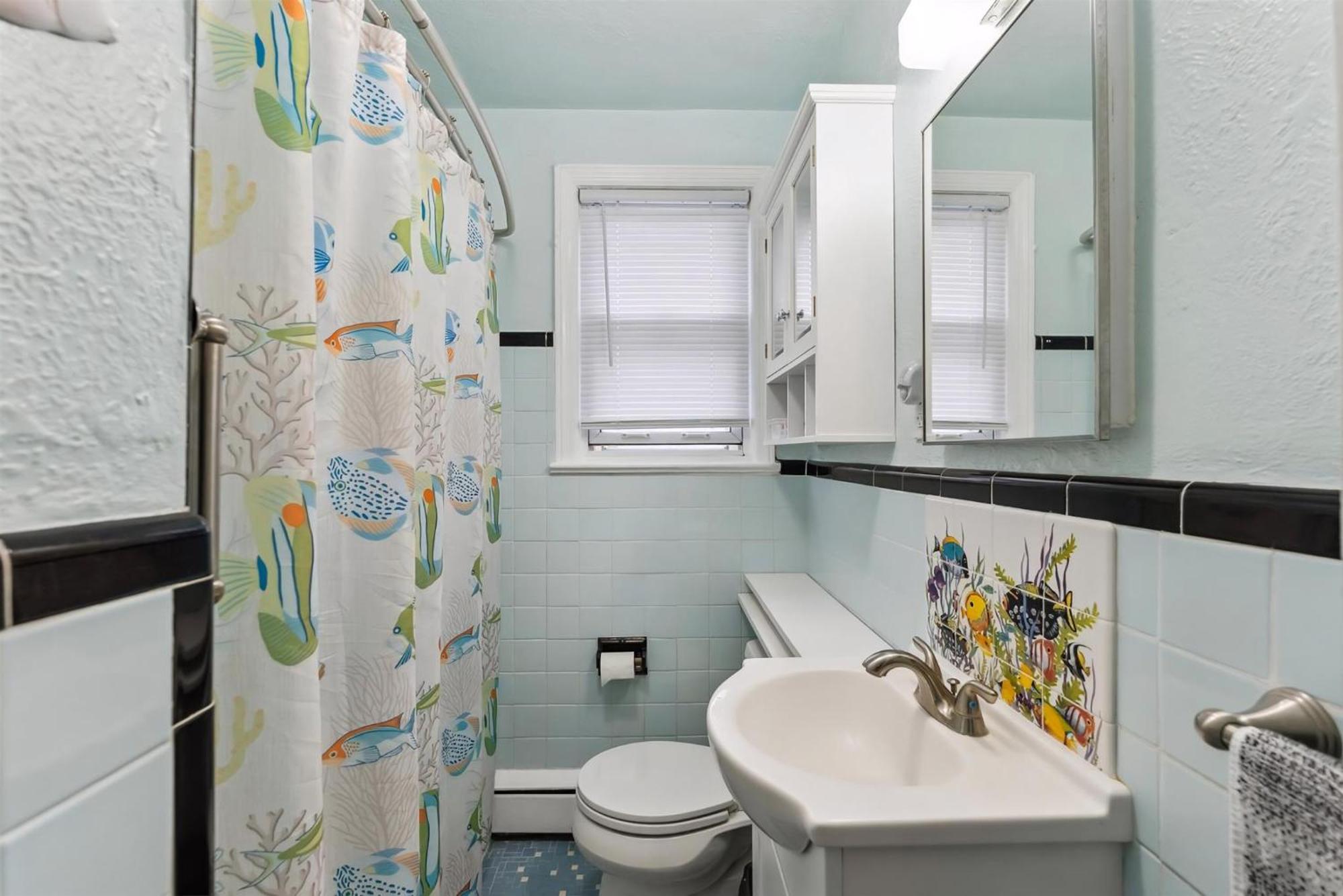 307 E Crocus Rd, Unit B Apartment *