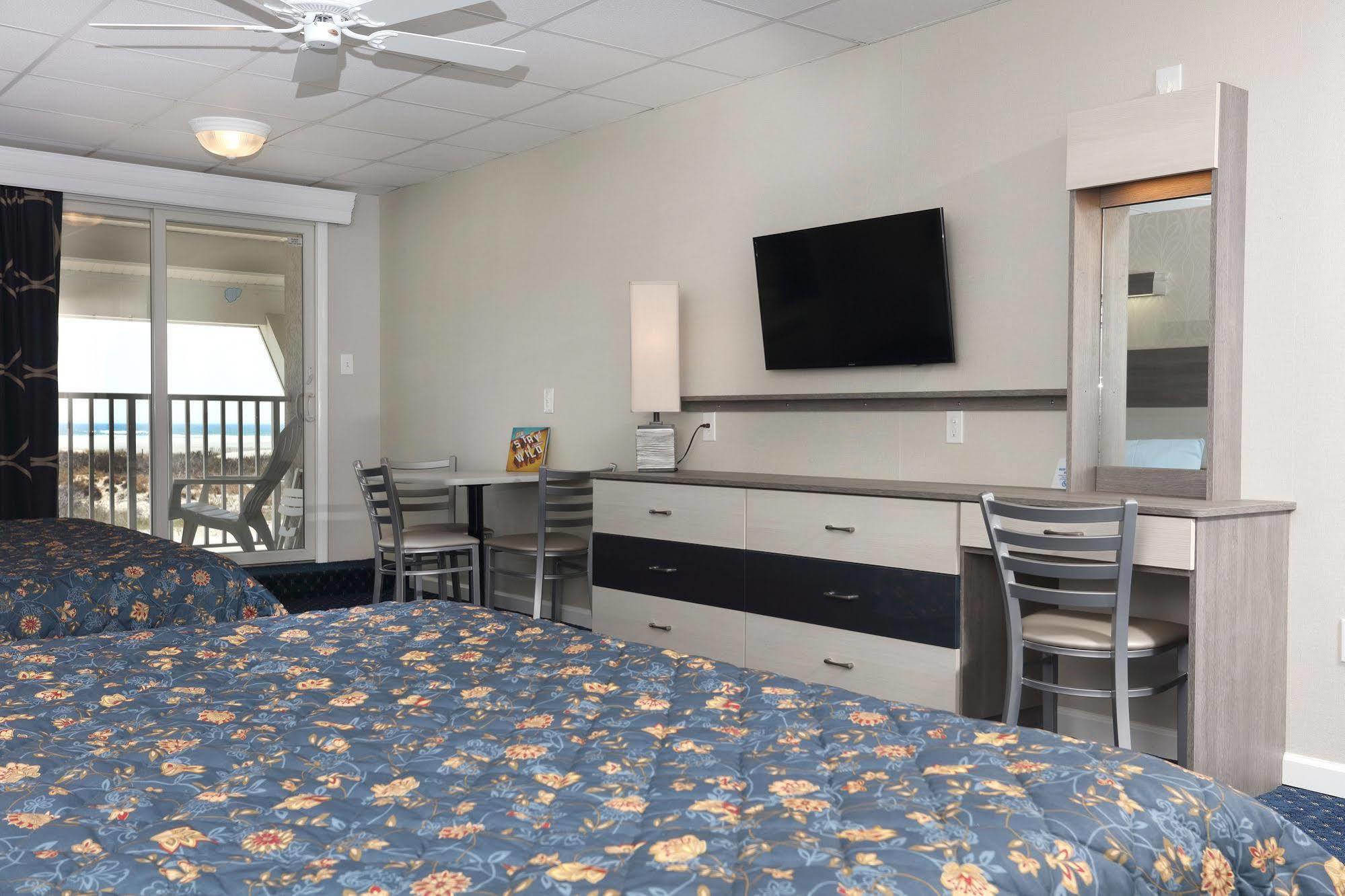 Adventurer Oceanfront Hotel Wildwood Crest