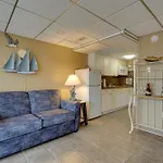 Cozy Oceanfront Condo With Pool And Beach Access!