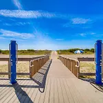 Sun-Soaked Wildwood Getaway, 6 Mi To Cape May!