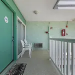 404 E Denver Ave, Unit 403