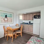 Tangiers Resort Motel