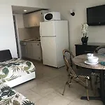 Crystal Beach Motor Inn