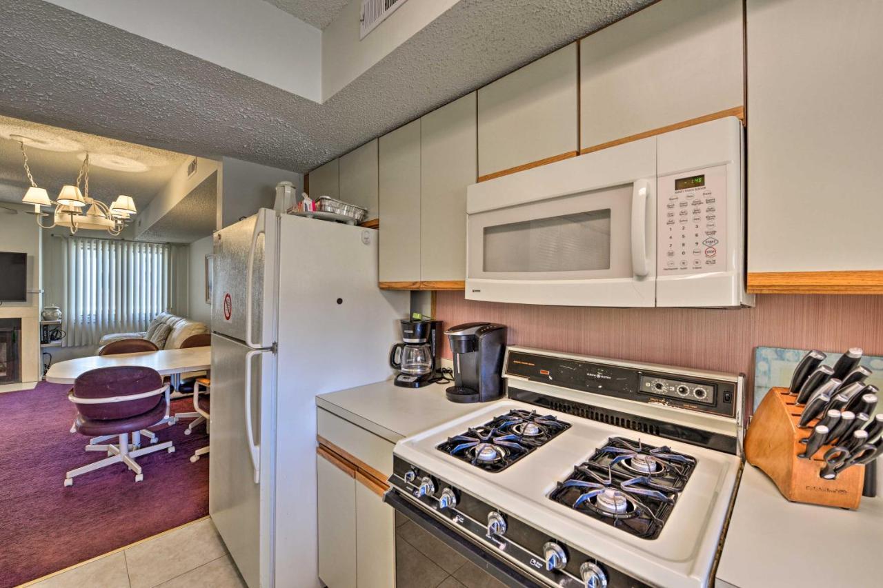 Townhome With Balcony Less Than 1 Mi To Bch! Holiday home *