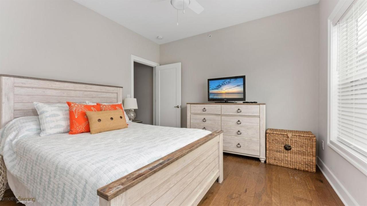 101s At The Sandcastle * Wildwood Crest