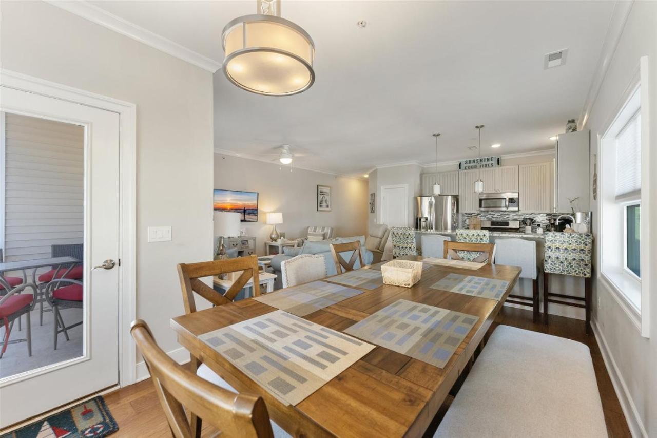 Apartment 204n At The Sandcastle