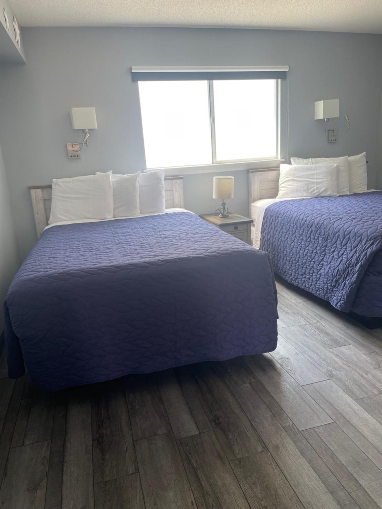 Acacia Beachfront Motel