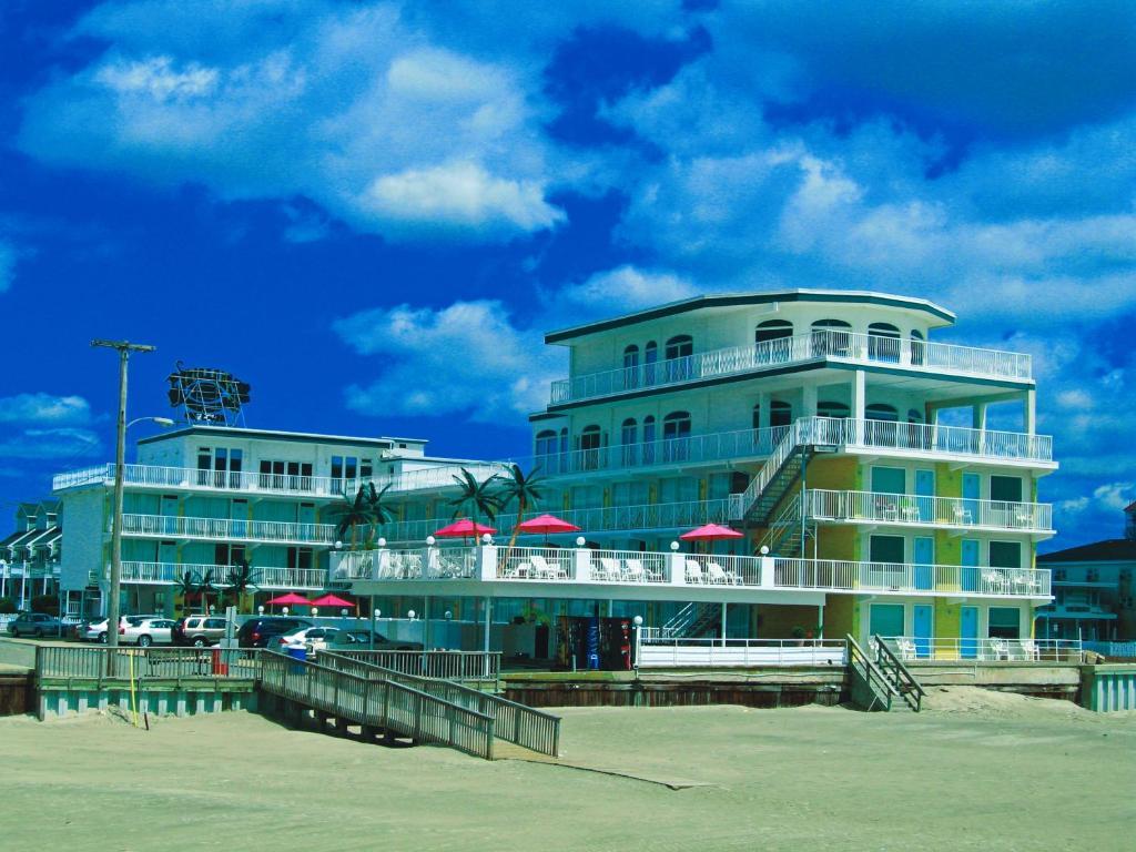 Paradise Oceanfront Of Motel 2*