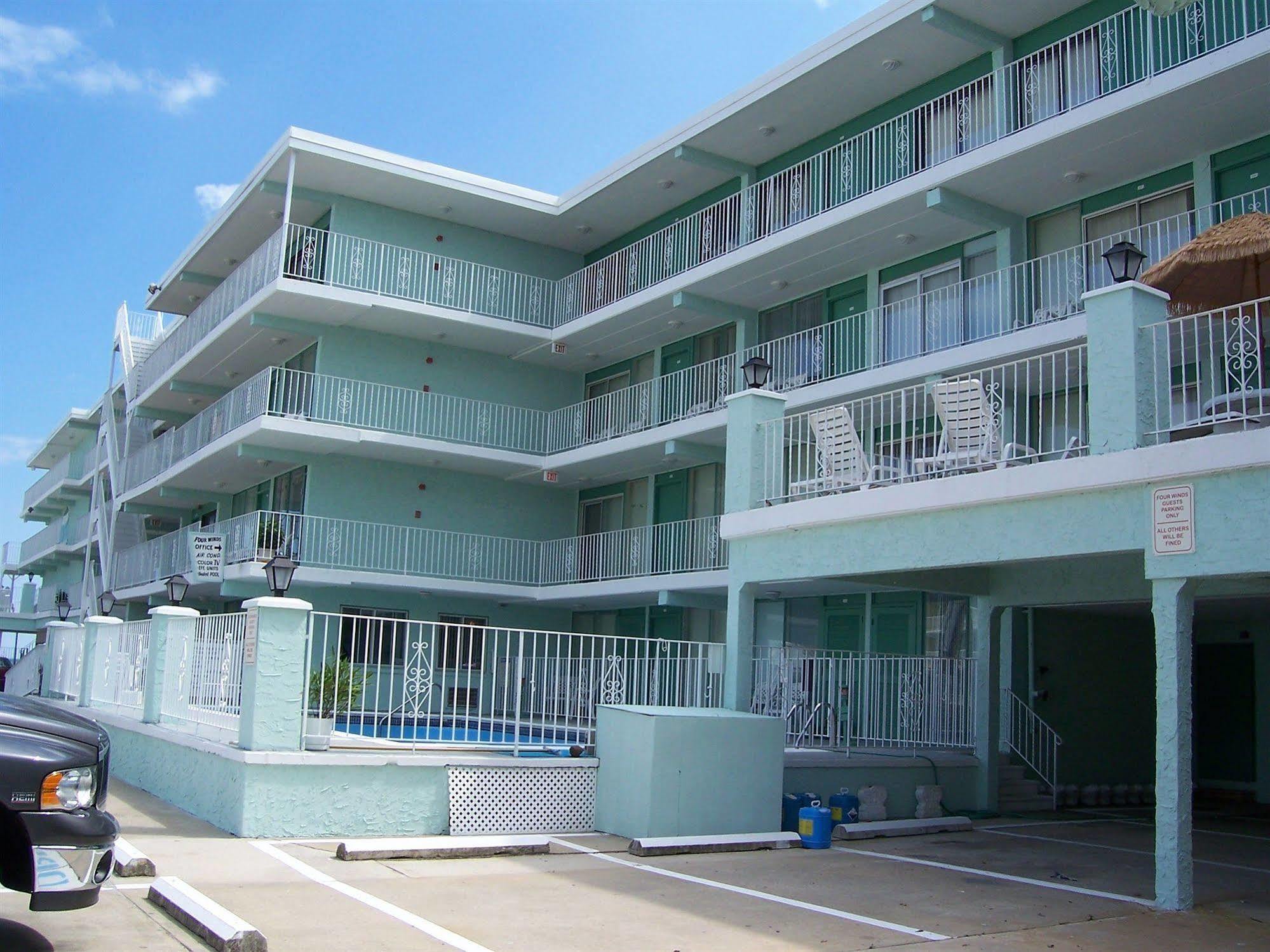 Four Winds 2* Wildwood Crest