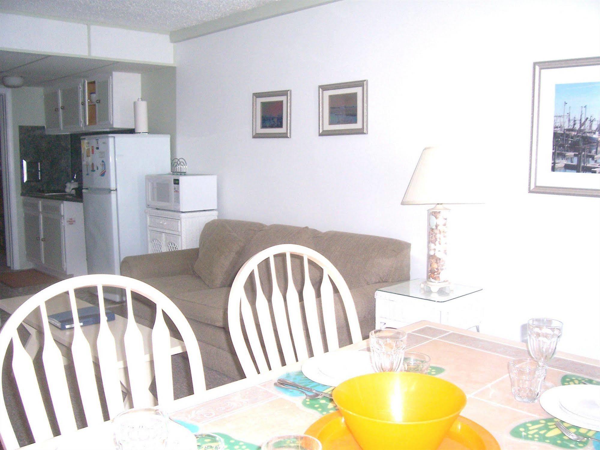 Four Winds 2* Wildwood Crest