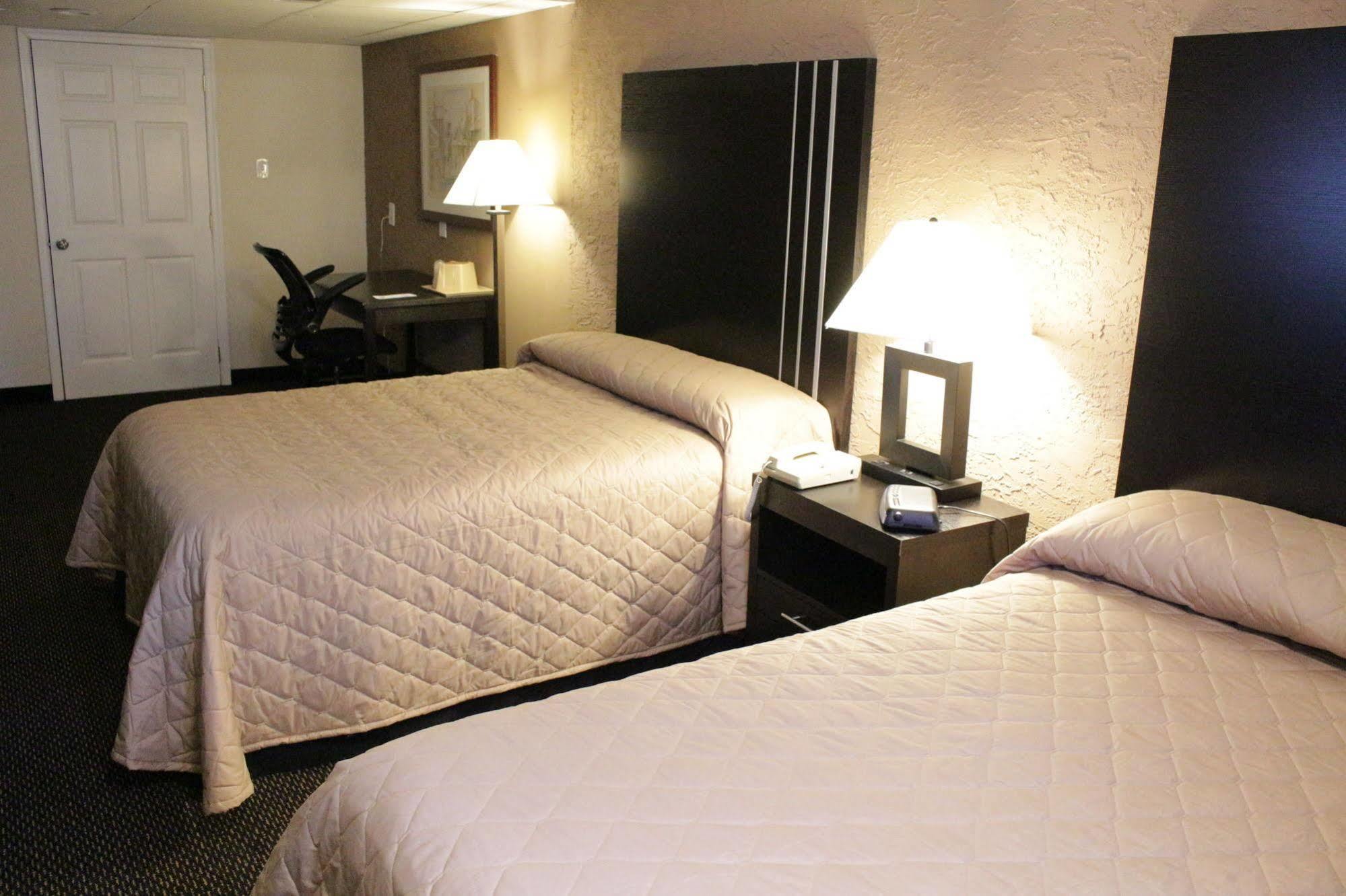 Motel Cozy Crest 2*