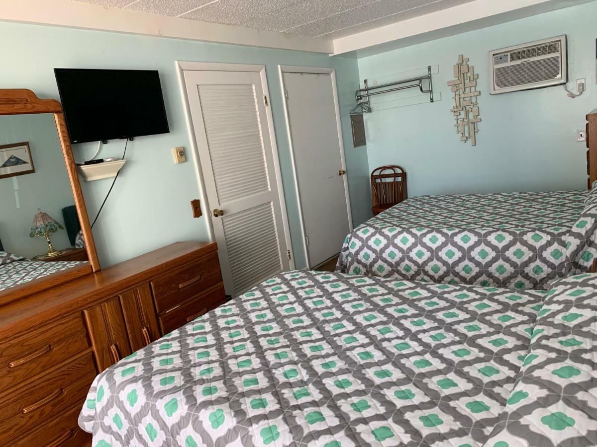 Four Winds Motel
