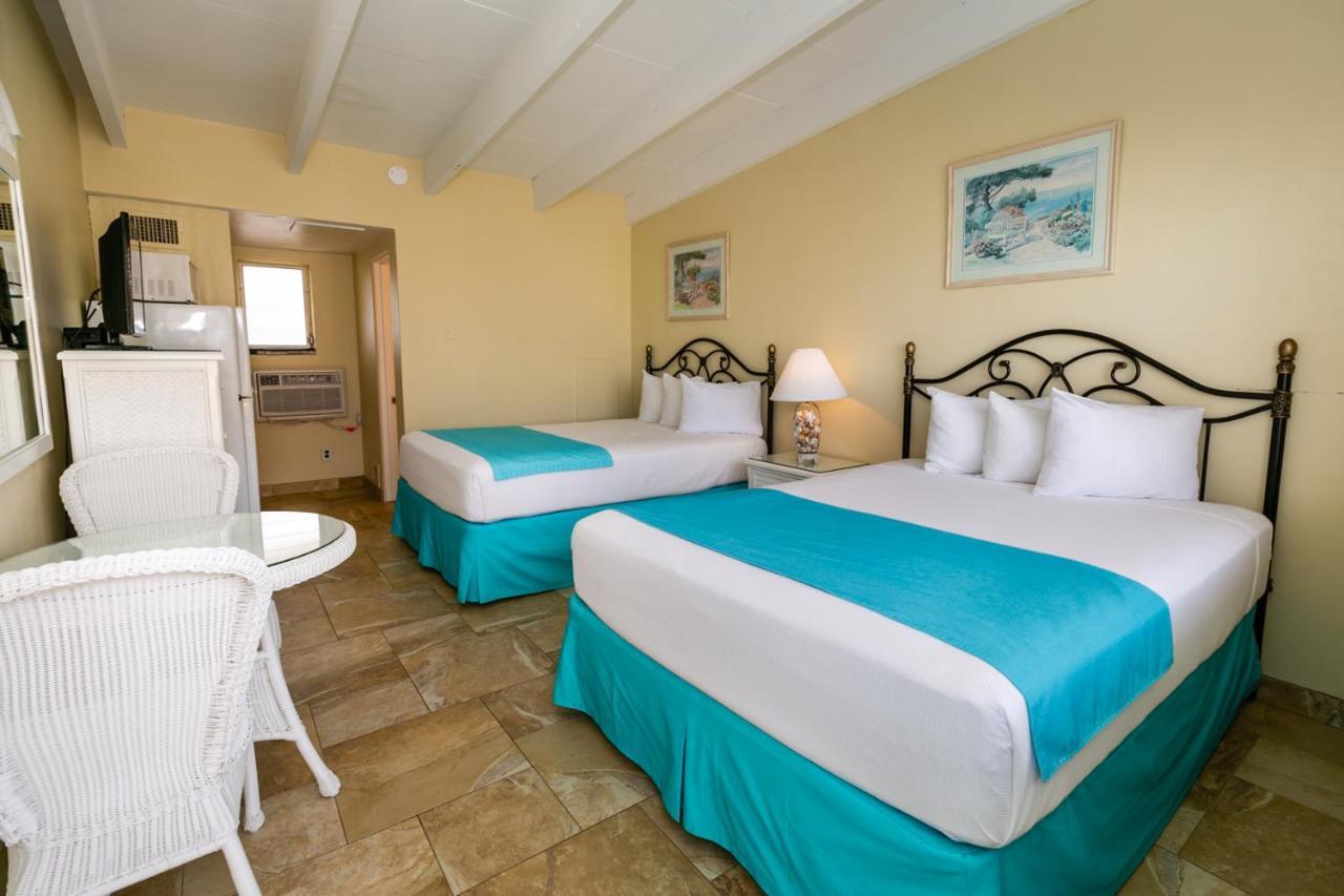 Aztec Motel